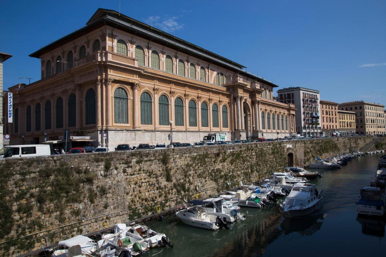 Luxurio Rooms With Baths Livorno Exteriör bild
