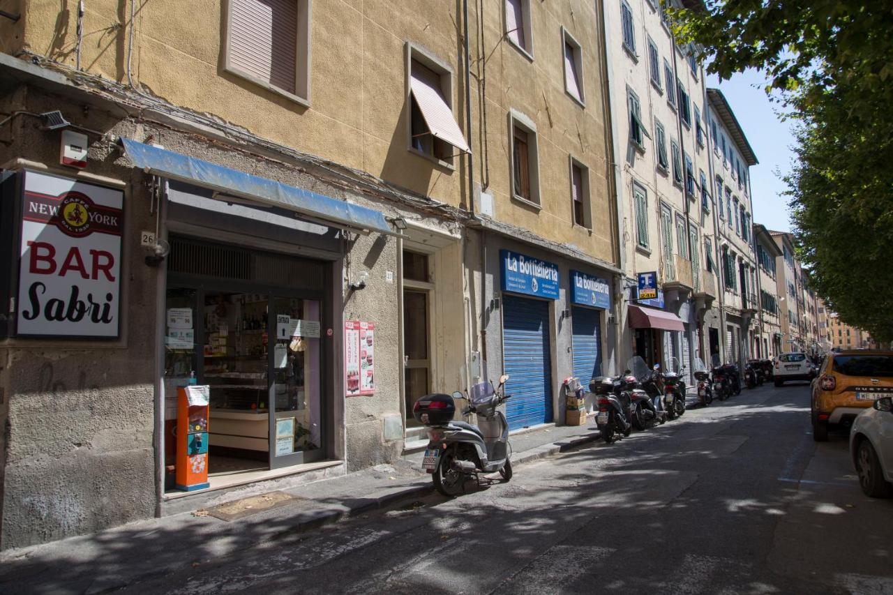 Luxurio Rooms With Baths Livorno Exteriör bild