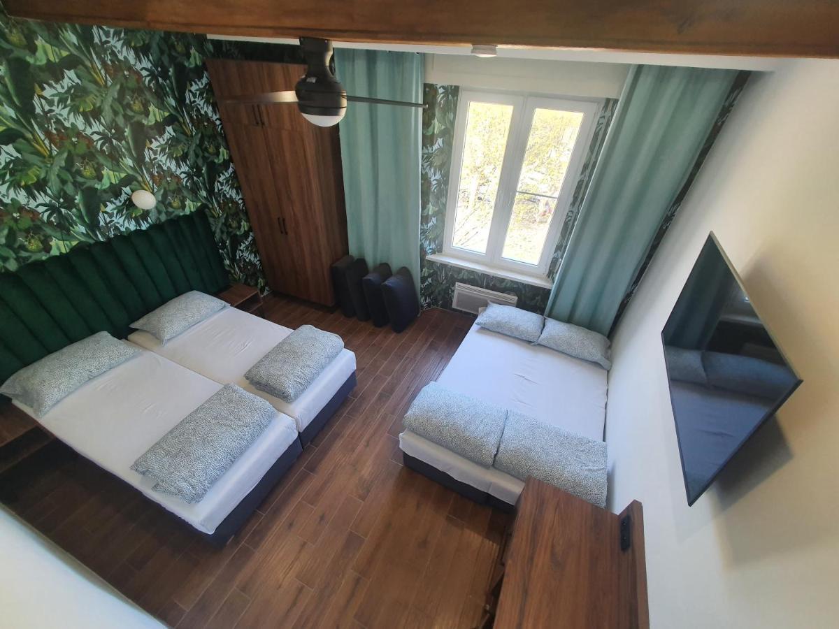 Luxurio Rooms With Baths Livorno Exteriör bild